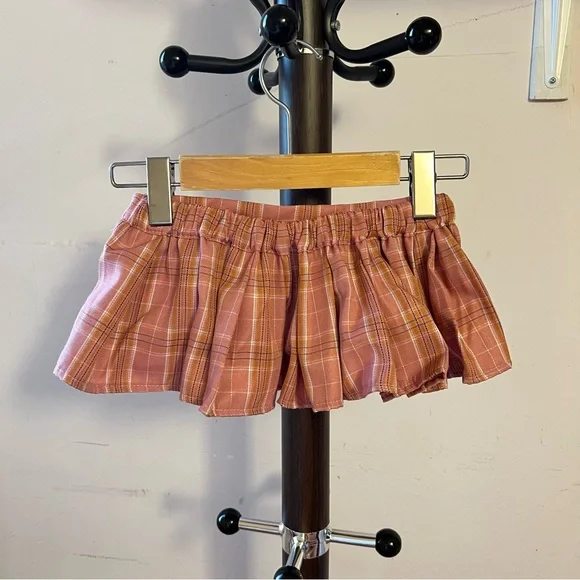 3/$20 mini skirt - Picture 2 of 2